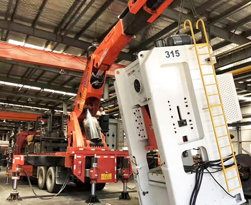 兴义提升工作效率，选择优质折臂吊租赁服务