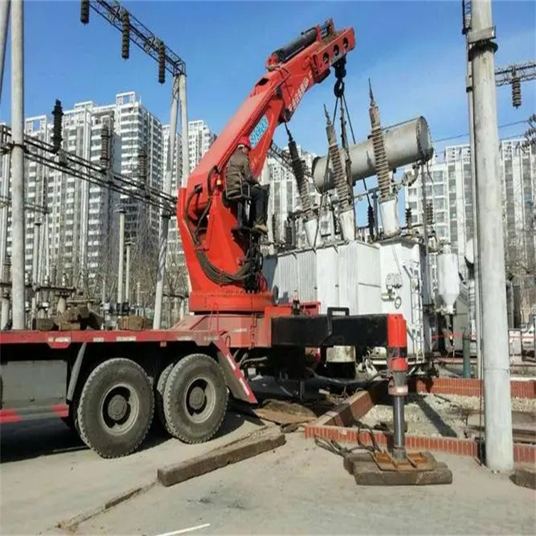 兴义就近吊车出租|工地厂房吊装设备租赁|24小时高效响应