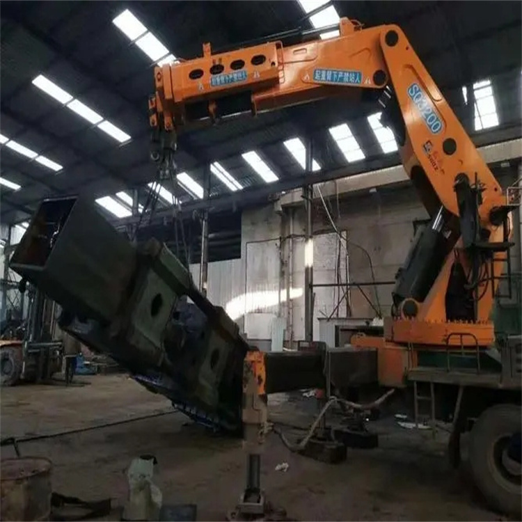 兴义折臂吊出租怎么收费