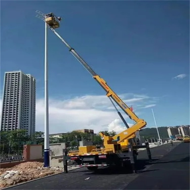 兴义维修路灯的曲臂升降车出租