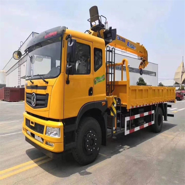 兴义附近找一辆随车吊出租