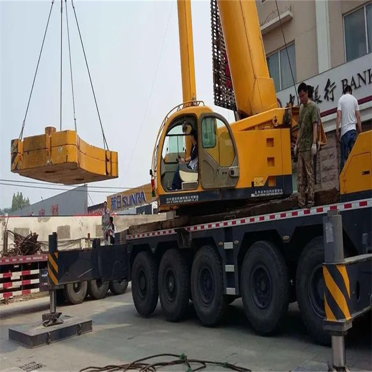 兴义当地吊车出租|机器吊装|75吨|工厂搬迁服务